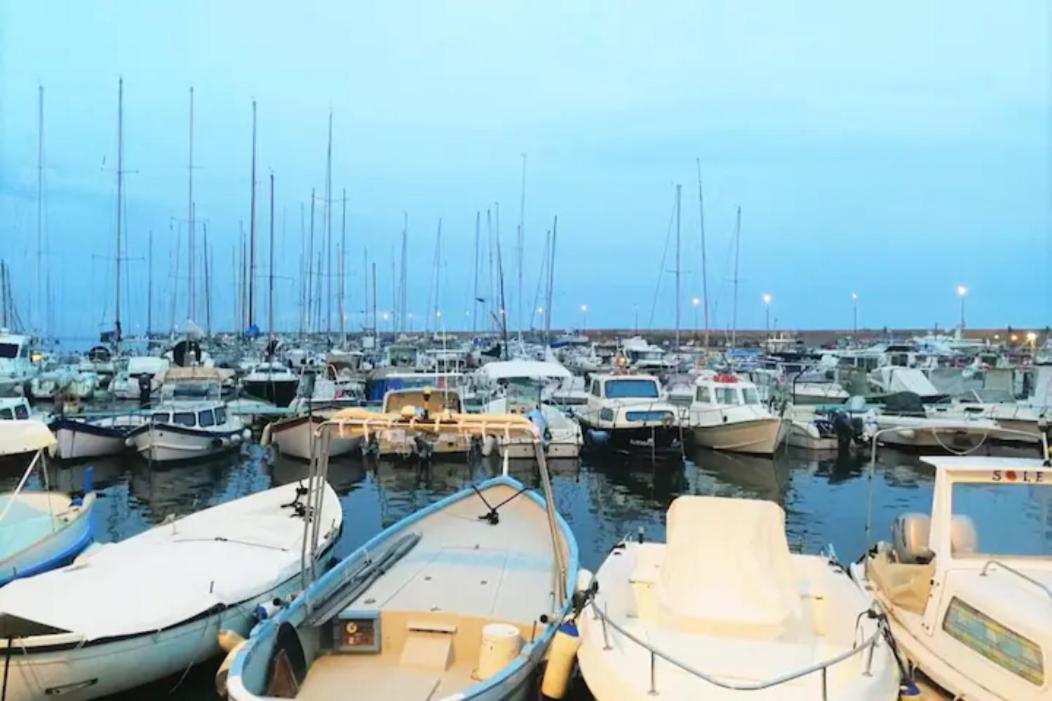 Giardino In Citta; Centralissimo سانريمو المظهر الخارجي الصورة