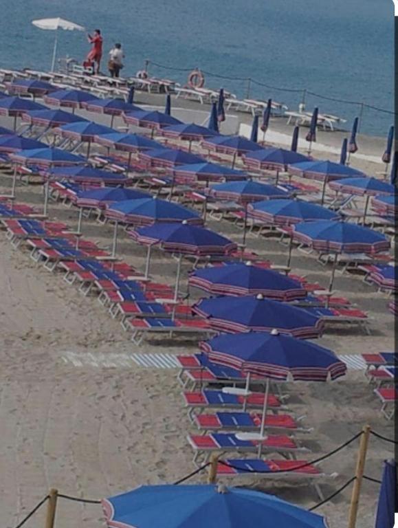 Giardino In Citta; Centralissimo سانريمو المظهر الخارجي الصورة