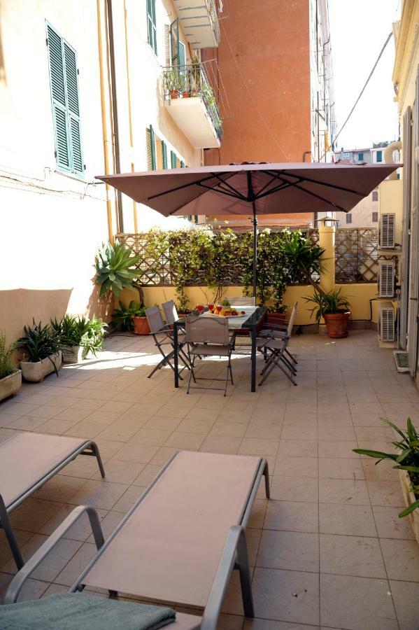 Giardino In Citta; Centralissimo سانريمو المظهر الخارجي الصورة