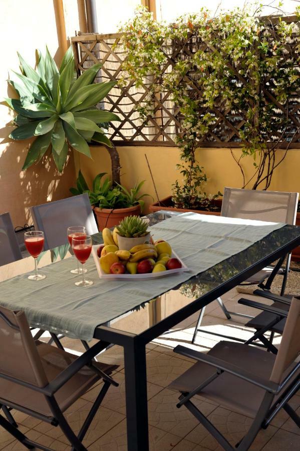 Giardino In Citta; Centralissimo سانريمو المظهر الخارجي الصورة